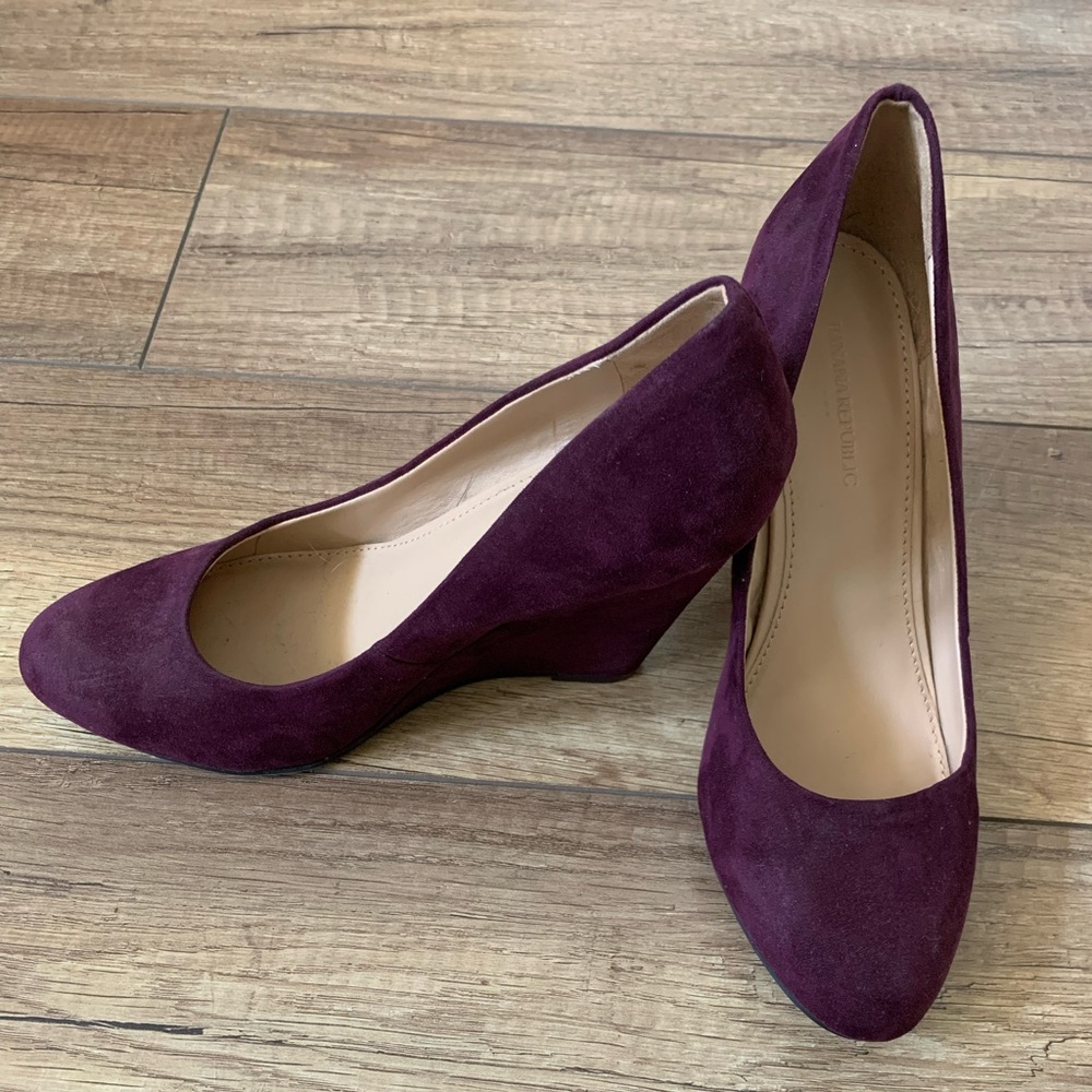 Banana Republic Wedge